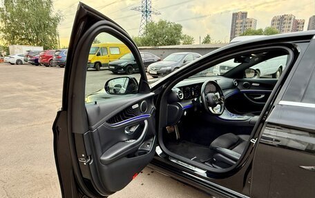 Mercedes-Benz E-Класс, 2020 год, 4 198 000 рублей, 21 фотография