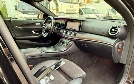 Mercedes-Benz E-Класс, 2020 год, 4 198 000 рублей, 20 фотография