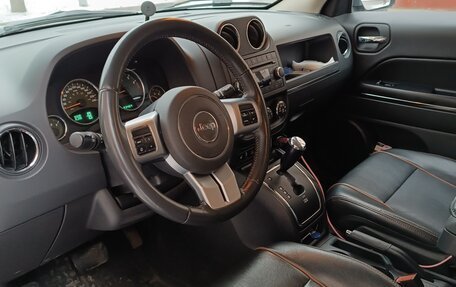Jeep Liberty (Patriot), 2011 год, 1 250 000 рублей, 10 фотография