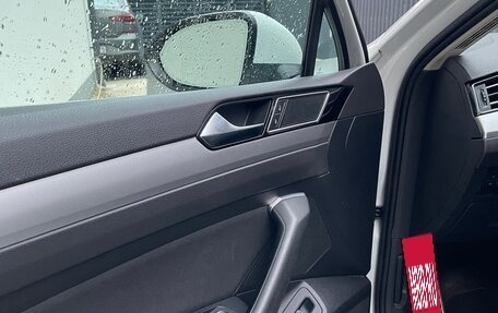 Volkswagen Passat B8 рестайлинг, 2017 год, 2 350 000 рублей, 13 фотография