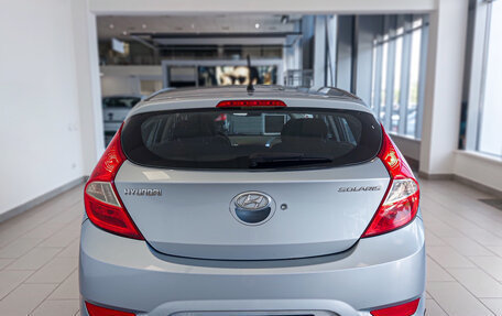 Hyundai Solaris II рестайлинг, 2011 год, 772 000 рублей, 7 фотография