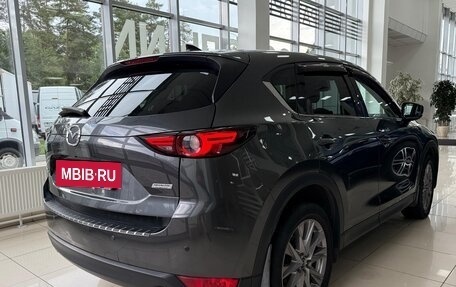Mazda CX-5 II, 2019 год, 2 390 000 рублей, 6 фотография