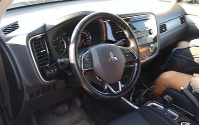 Mitsubishi Outlander III рестайлинг 3, 2017 год, 1 630 000 рублей, 1 фотография