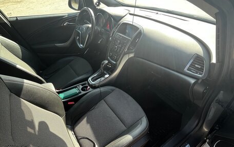 Opel Astra J, 2011 год, 845 000 рублей, 1 фотография