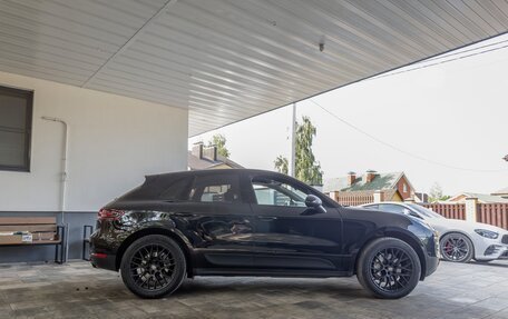 Porsche Macan I рестайлинг, 2017 год, 4 920 000 рублей, 6 фотография