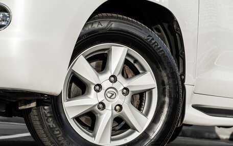 Lexus LX III, 2011 год, 3 200 000 рублей, 10 фотография