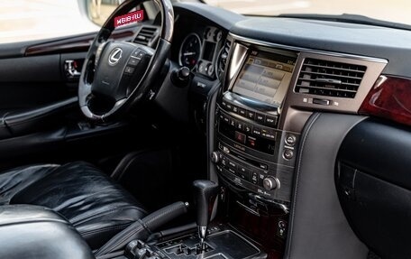 Lexus LX III, 2011 год, 3 200 000 рублей, 33 фотография