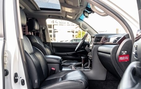 Lexus LX III, 2011 год, 3 200 000 рублей, 34 фотография
