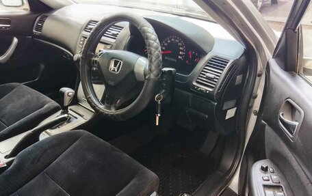 Honda Accord VII рестайлинг, 2003 год, 645 000 рублей, 16 фотография