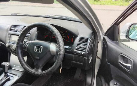 Honda Accord VII рестайлинг, 2003 год, 645 000 рублей, 26 фотография