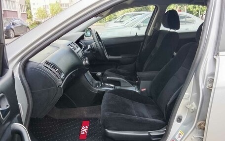 Honda Accord VII рестайлинг, 2003 год, 645 000 рублей, 33 фотография