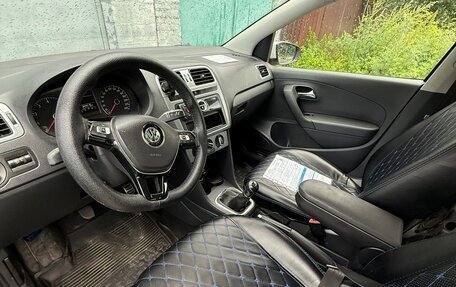 Volkswagen Polo VI (EU Market), 2017 год, 570 000 рублей, 5 фотография