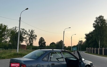 Opel Vectra A, 1989 год, 160 000 рублей, 3 фотография