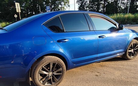 Skoda Octavia, 2018 год, 2 000 000 рублей, 4 фотография