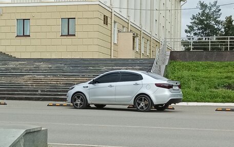 KIA Rio III рестайлинг, 2013 год, 610 000 рублей, 11 фотография