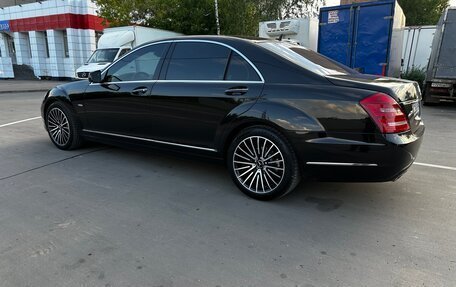 Mercedes-Benz S-Класс, 2009 год, 2 100 000 рублей, 3 фотография
