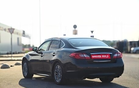 Nissan Fuga II, 2013 год, 1 900 000 рублей, 3 фотография