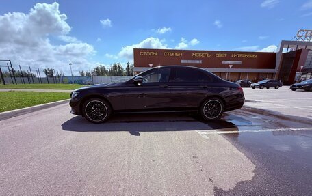 Mercedes-Benz E-Класс, 2018 год, 2 000 000 рублей, 7 фотография