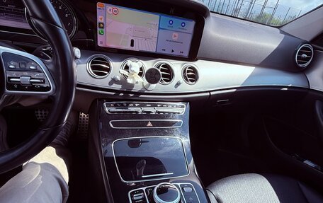 Mercedes-Benz E-Класс, 2018 год, 2 000 000 рублей, 12 фотография