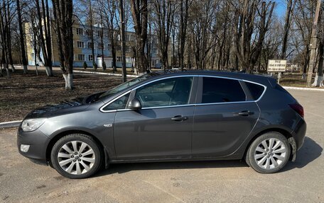 Opel Astra J, 2011 год, 845 000 рублей, 7 фотография