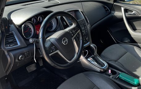 Opel Astra J, 2011 год, 845 000 рублей, 2 фотография