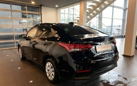 Hyundai Solaris II рестайлинг, 2018 год, 1 170 000 рублей, 5 фотография