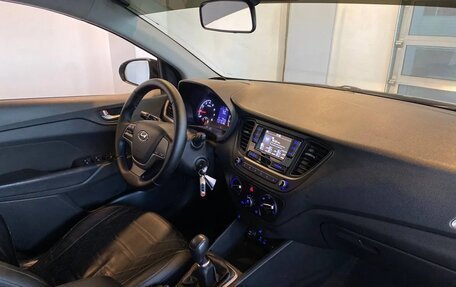 Hyundai Solaris II рестайлинг, 2018 год, 1 170 000 рублей, 12 фотография