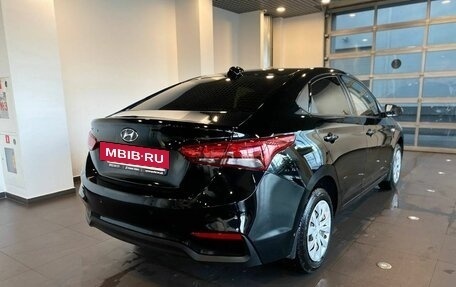 Hyundai Solaris II рестайлинг, 2018 год, 1 170 000 рублей, 3 фотография