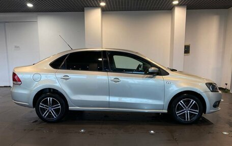 Volkswagen Polo VI (EU Market), 2012 год, 840 000 рублей, 2 фотография