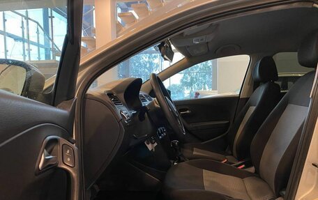 Volkswagen Polo VI (EU Market), 2012 год, 840 000 рублей, 13 фотография