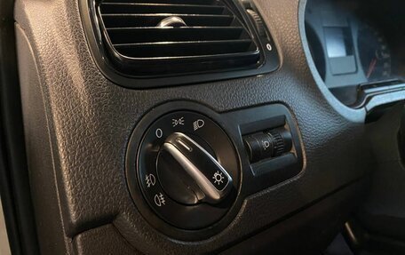 Volkswagen Polo VI (EU Market), 2012 год, 840 000 рублей, 27 фотография