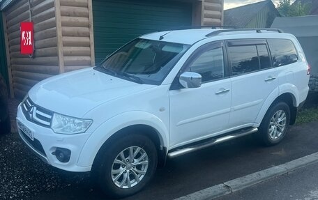 Mitsubishi Pajero Sport II рестайлинг, 2014 год, 1 700 000 рублей, 2 фотография
