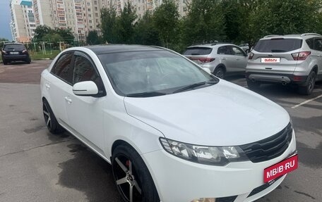 KIA Cerato III, 2010 год, 850 000 рублей, 11 фотография