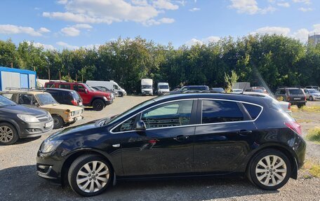 Opel Astra J, 2014 год, 1 100 000 рублей, 4 фотография