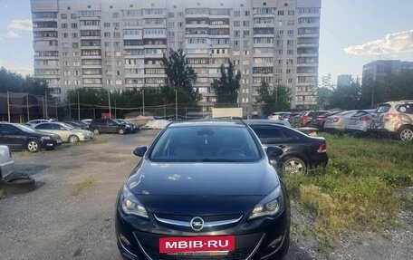 Opel Astra J, 2014 год, 1 100 000 рублей, 7 фотография