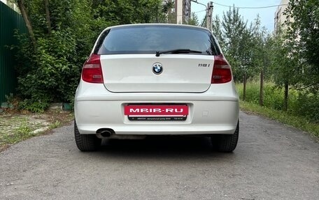 BMW 1 серия, 2011 год, 890 000 рублей, 15 фотография