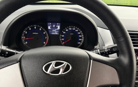 Hyundai Solaris II рестайлинг, 2014 год, 900 000 рублей, 6 фотография