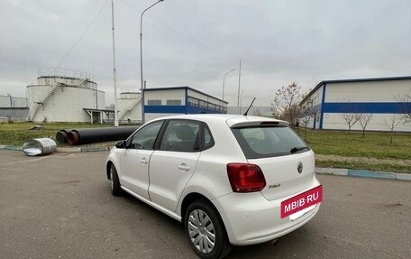 Volkswagen Polo VI (EU Market), 2011 год, 750 000 рублей, 6 фотография