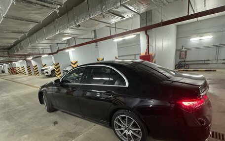 Mercedes-Benz E-Класс, 2021 год, 5 780 000 рублей, 6 фотография