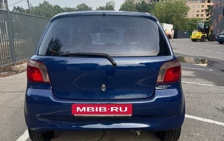 Toyota Vitz, 2000 год, 380 000 рублей, 4 фотография