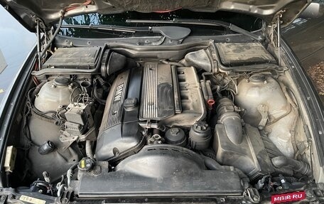 BMW 5 серия, 2001 год, 950 000 рублей, 10 фотография