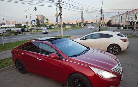 Hyundai Sonata VI, 2011 год, 1 100 000 рублей, 6 фотография
