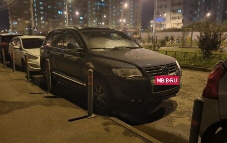 Volkswagen Touareg III, 2008 год, 900 000 рублей, 4 фотография