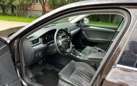 Skoda Superb III рестайлинг, 2021 год, 3 200 000 рублей, 11 фотография
