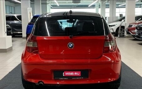 BMW 1 серия, 2006 год, 950 000 рублей, 4 фотография