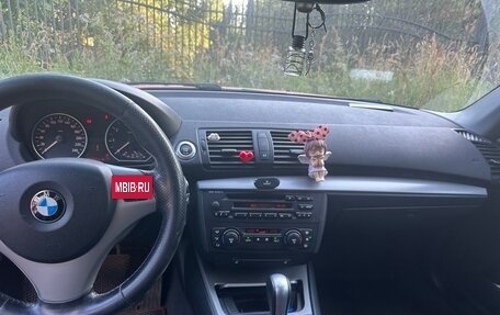 BMW 1 серия, 2006 год, 950 000 рублей, 9 фотография