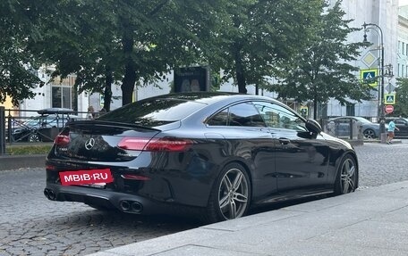 Mercedes-Benz E-Класс, 2017 год, 4 950 000 рублей, 4 фотография