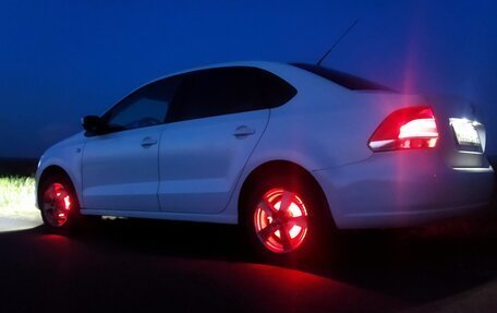 Volkswagen Polo VI (EU Market), 2011 год, 480 000 рублей, 10 фотография