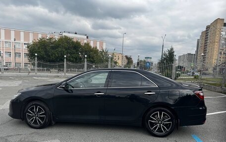 Toyota Camry, 2017 год, 2 100 000 рублей, 5 фотография