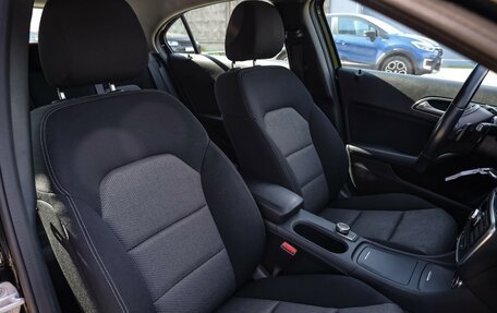 Mercedes-Benz A-Класс, 2015 год, 1 520 000 рублей, 15 фотография